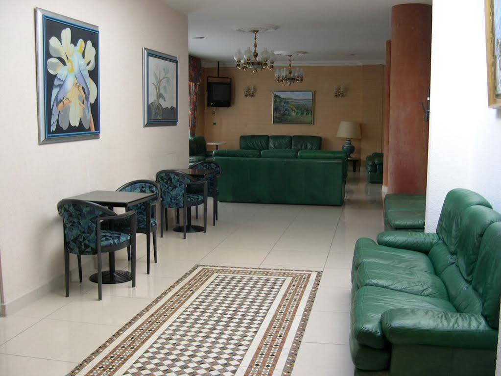 Hotel Christ Roi Lourdes Kültér fotó