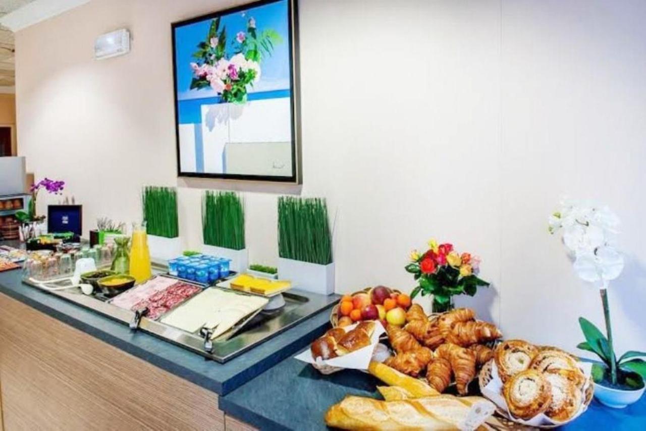 Hotel Christ Roi Lourdes Kültér fotó